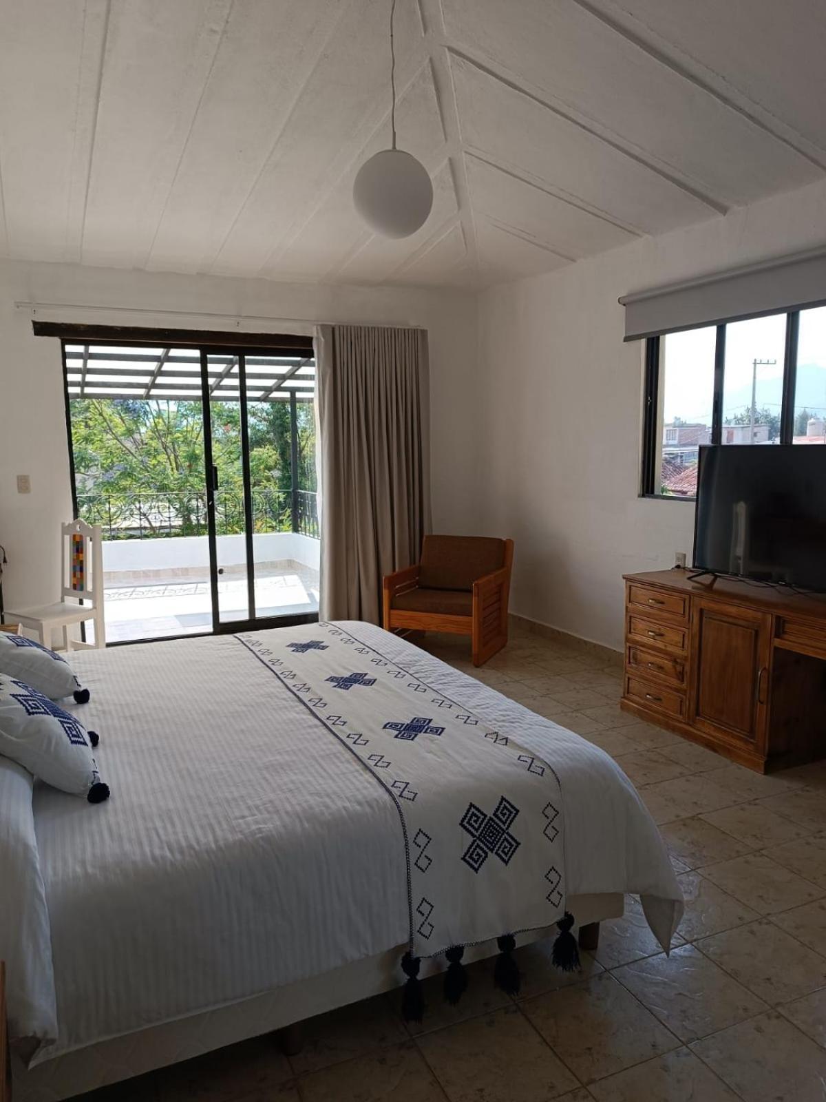 Hotel Ocho Barrios San Cristobal de las Casas Luaran gambar